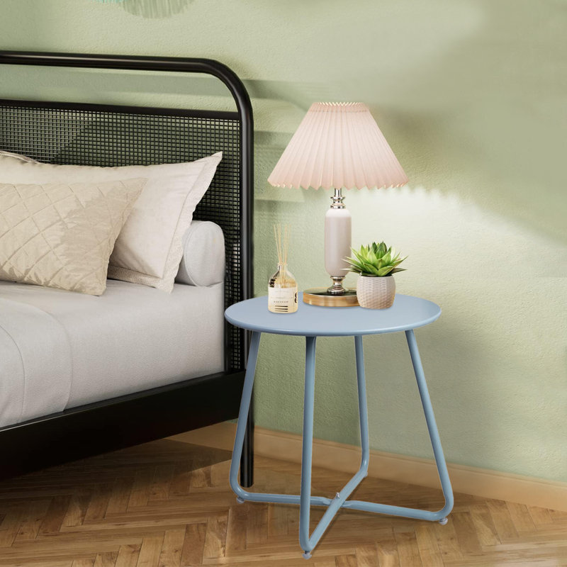 Table d'appoint en métal Adelynn, Bleu