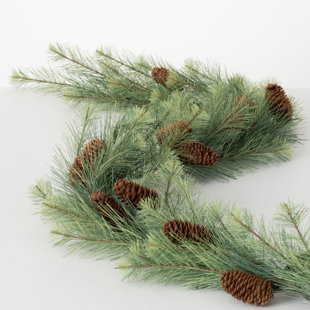 Sullivans Frosted Arborvitae Garland