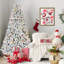 Arbre de Noël de 4 pi avec apparence floquée, 150 lumières Ul colorées, 21 pins, 366 pointes enneigées, structure à charnières pour une installation sans effort et configuration de base en métal stable,