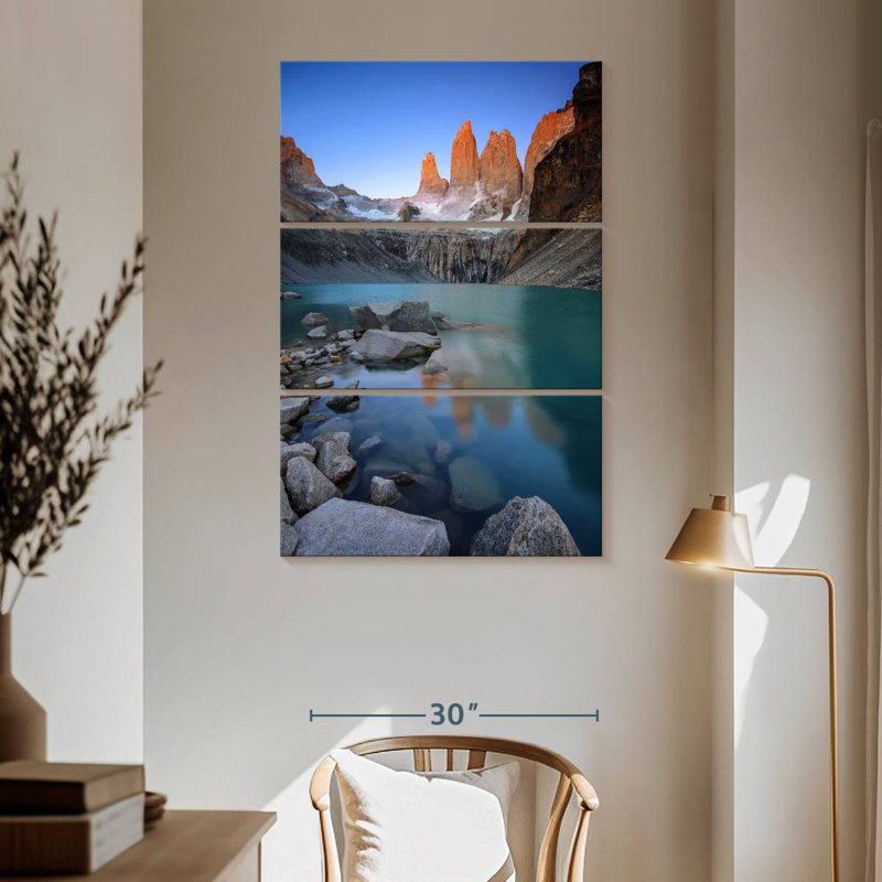 Alvord Paine Towers Alpenglow, H 65 po x l 42 po