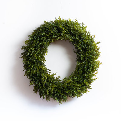 Faux Boxwood 24'' Wreath