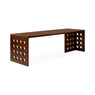 Bureau rectangulaire brun en bois massif