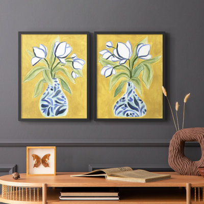 Vase de tulipes I - impression encadrée de qualité supérieure - prête à être accrochée - aucun clou requis - aucun clou requis
