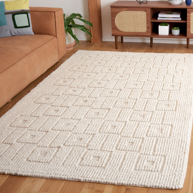 Tayyar Hand Woven Wool/Pet Wool/Cotton Geometric Rug in Ivory, Rectangle 5' x 8'
