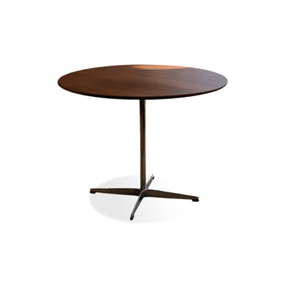 Table de salle à manger ronde brune en bois massif