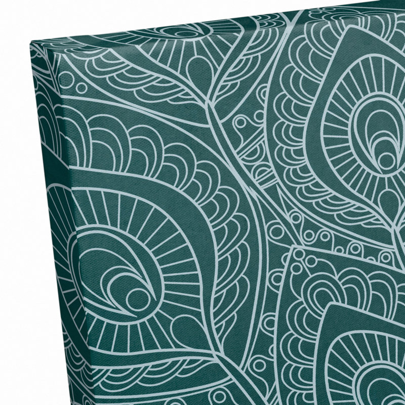 " Line Pattern Peacock 2 "