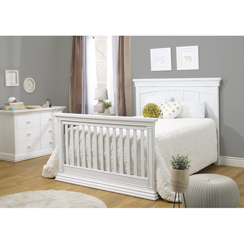 Lit de bébé convertible 4-en-1 Modesto