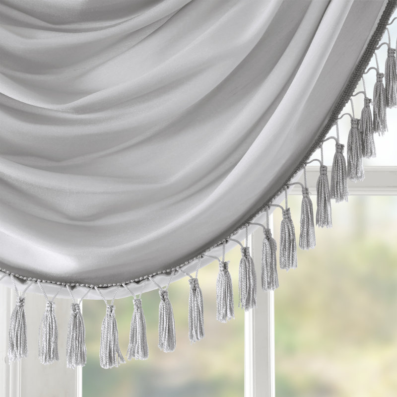 Cantonnière en fausse soie 38 po x 46 po Elena, Argent