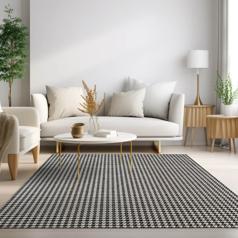 Loreen Washable Houndstooth Indoor / Outdoor Rug, Rectangle 5' x 7'6"
