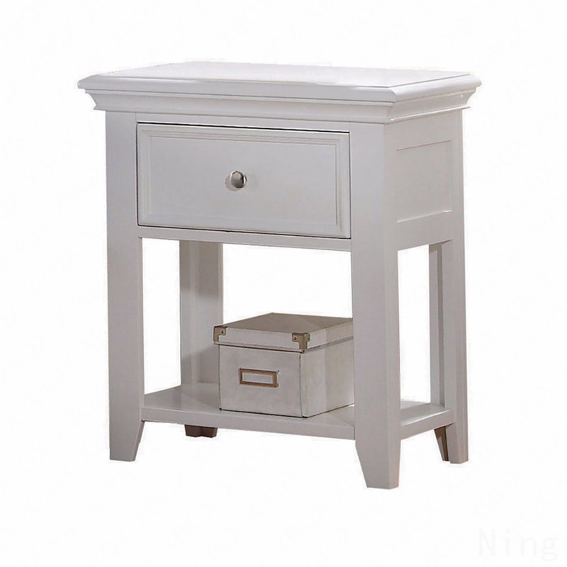 Table de chevet avec tablette inférieure
