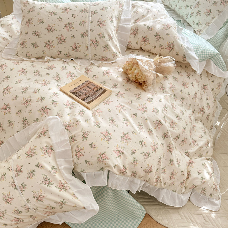 Microfiber Floral Print Comforter Set, Twin XL Comforter + 2 Pillowcases