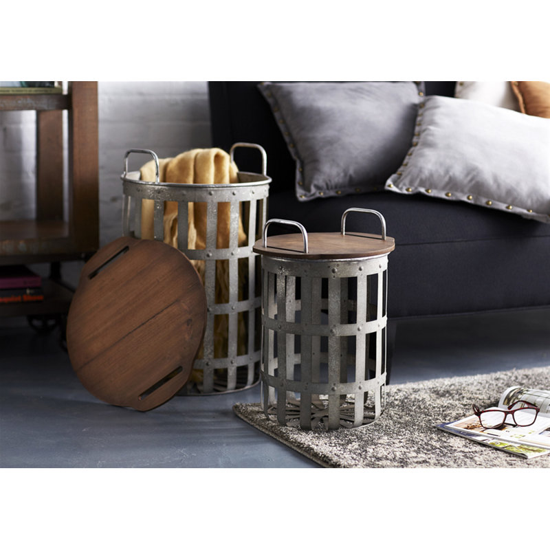 Gumbranch End Table Set
