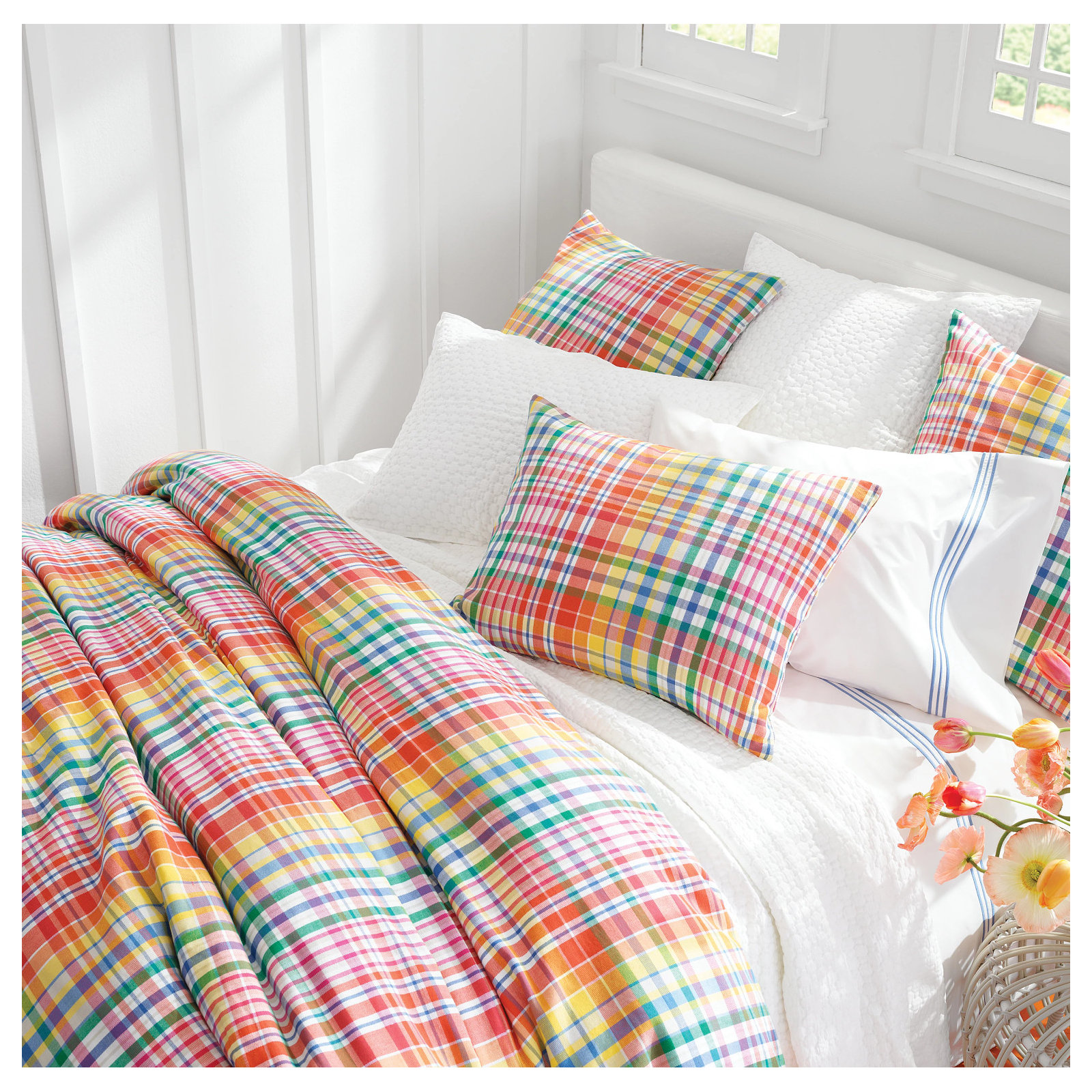 Lodi Matelasse Coverlet, King Coverlet, White