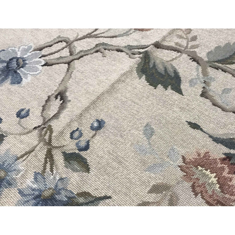 Hand-Knotted High-Quality Beige Area Rug