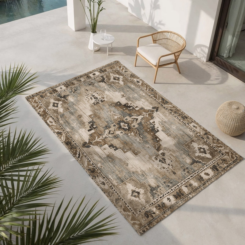 Golden Chronicle Indoor And Outdoor Area Rug, Rectangle 1'6" x 2'6"