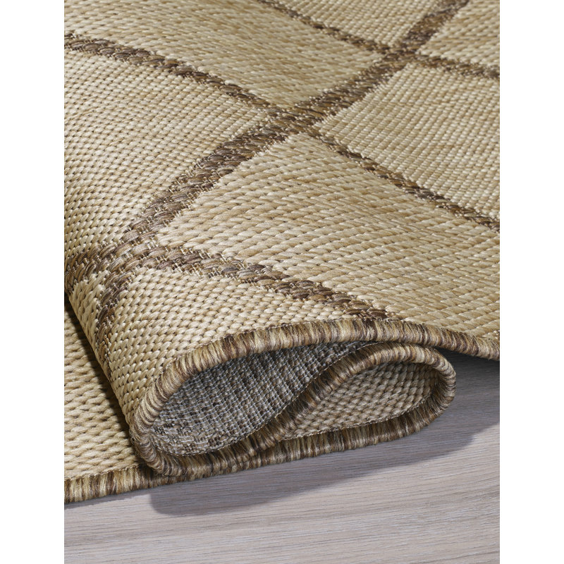 Jessicalee Geometric Indoor / Outdoor Rug, Rectangle 7'10 " x 10'9"