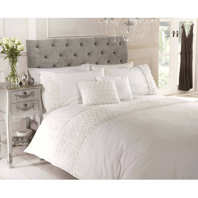 Yolanda Solid Colour Duvet Cover with Pillowcases Included