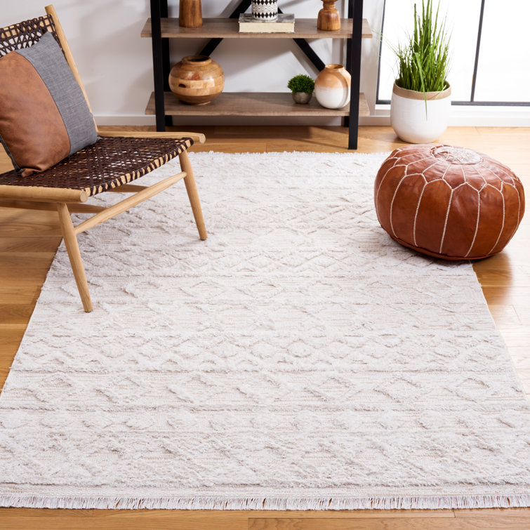 Dakota Fields Abisoye Geometric Rug & Reviews | Wayfair