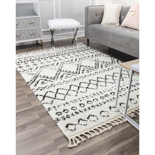 Boho Living Jada Geometric Gray 12 in. x 20 in. Braided Jute