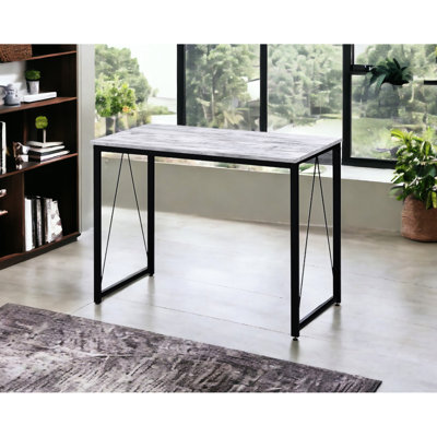 Bureau antique blanc et noir - Mobilier de bureau élégant, plateau rectangulaire, piètement en métal avec décoration en V, structure en bois composite, espace suffisant pour les jambes pour une productivité optimale