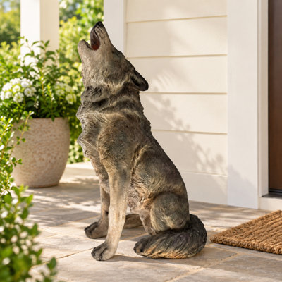 Howling Wolf Garden Statue
