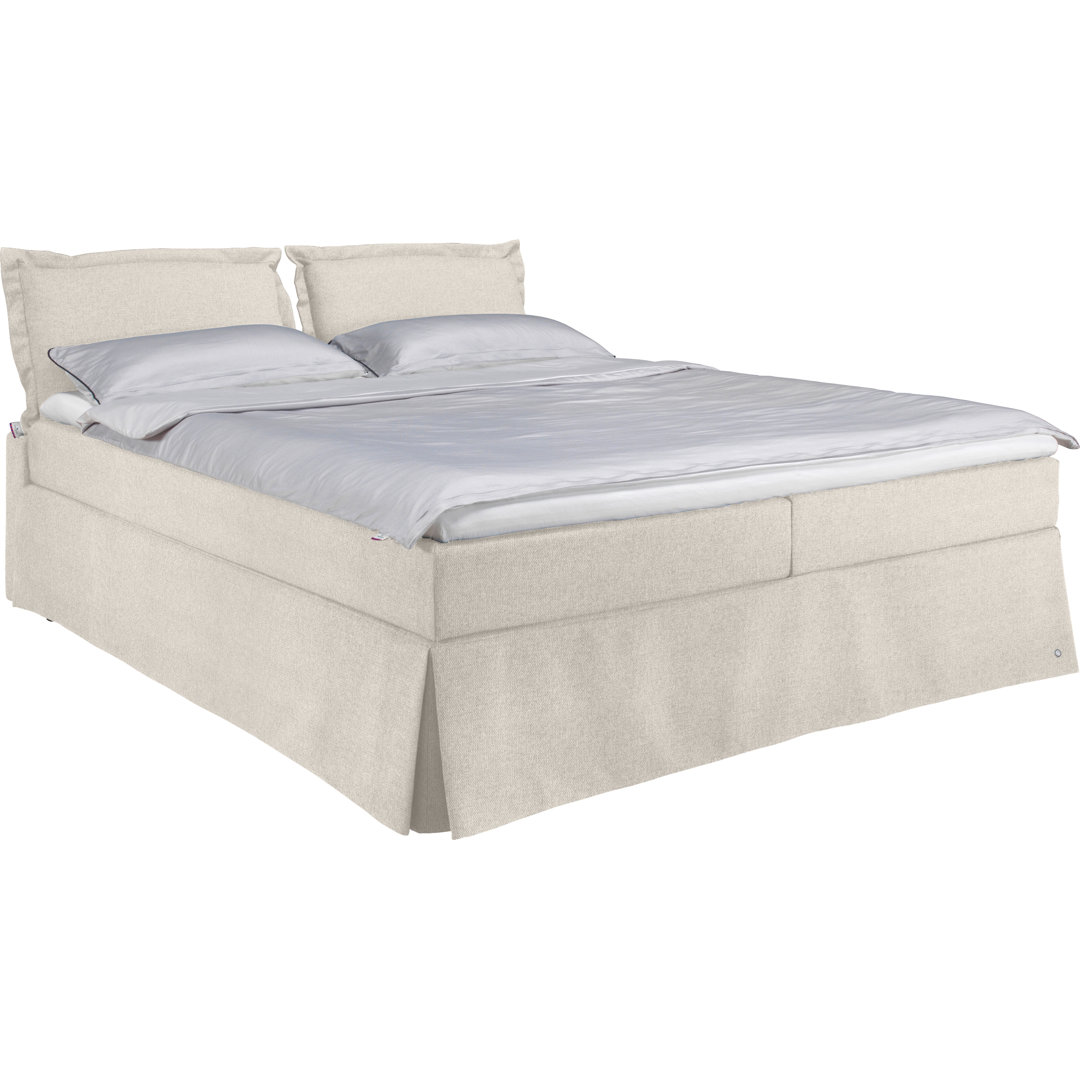 Boxspringbett mit Topper