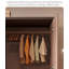 Petite garde-robe simple et moderne