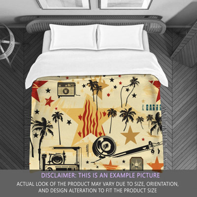 Hollywood Styles Beige Comforter
