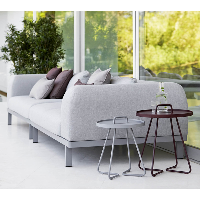 On-the-Move Outdoor Round Side Table, 17.4", Light Gray