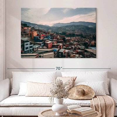 Nicci Medellin Houses