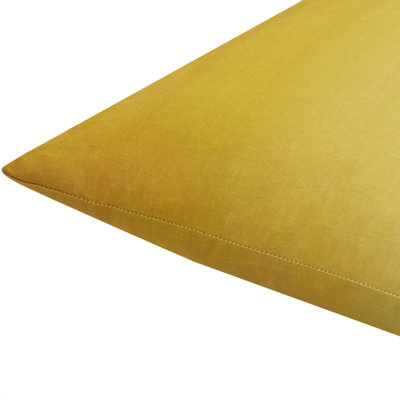 Deadra Ombre Linen Throw Pillow
