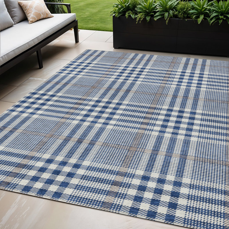 Tapis d'intérieur lavable à carreaux bleu marine 5 pi x 8 pi