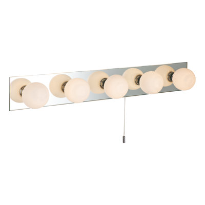 Showtime 5 - Light Dimmable Bath Bar