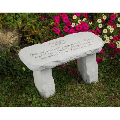 Même si votre pierre de jardin personnalisé sourire