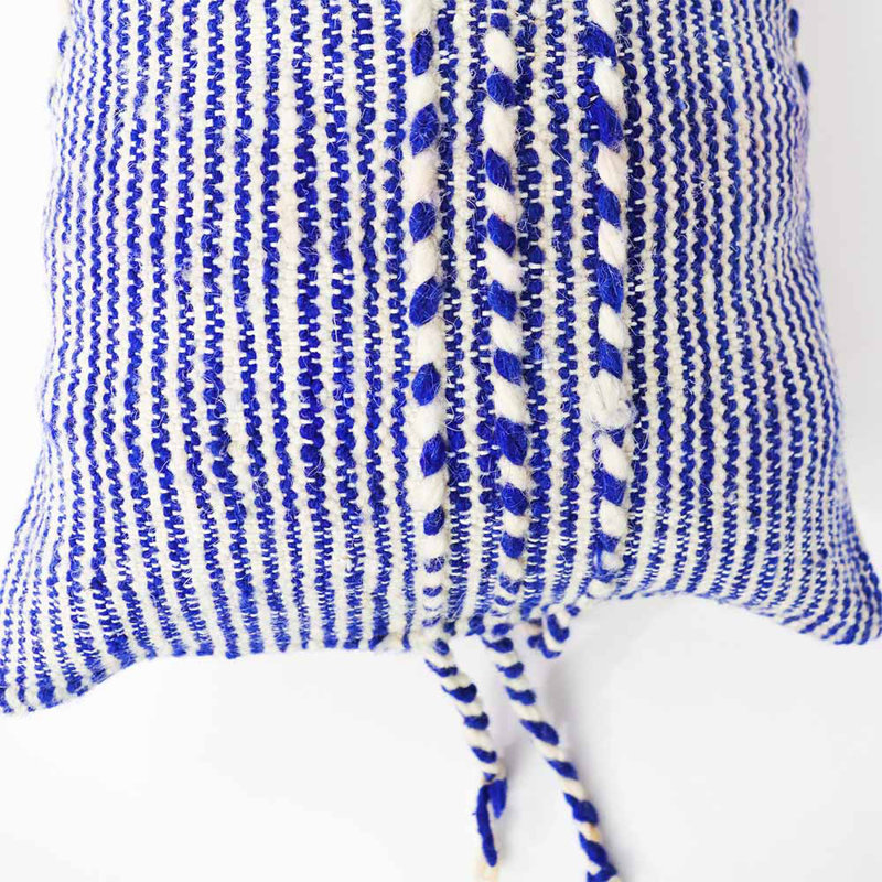 Coussin Hanbel en bleu marine / blanc