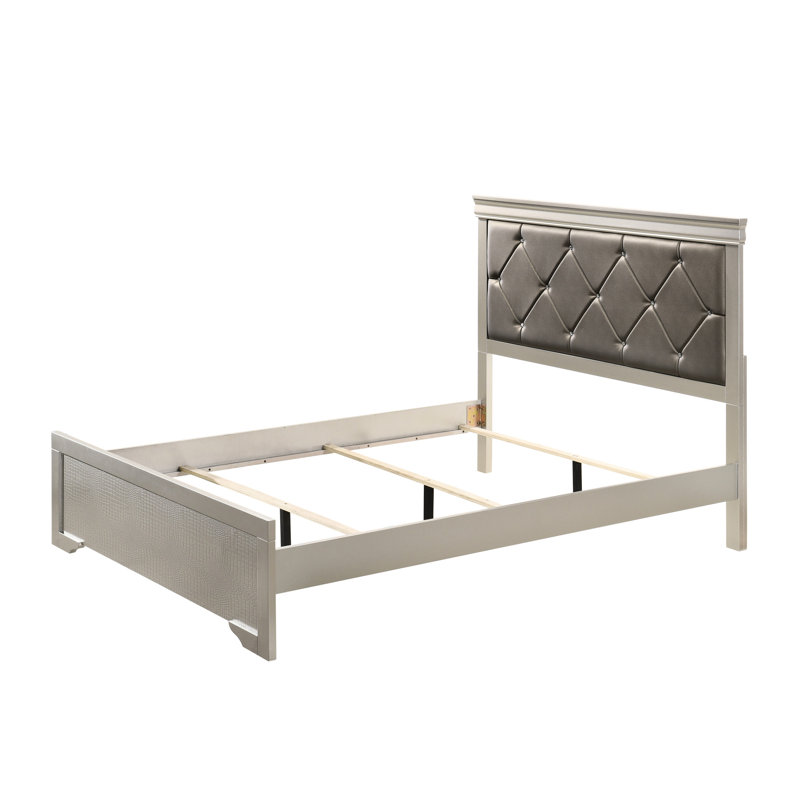 Mobilier de chambre à coucher simple beige avec lit à panneau et pavillon tapissier, Lit double