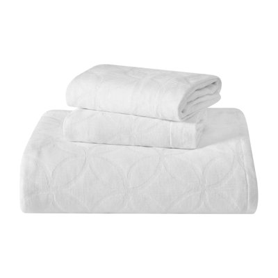 The Blue Nile Mills Celtic Circle Cotton Matelasse Bedspread And Pillow Sham Set