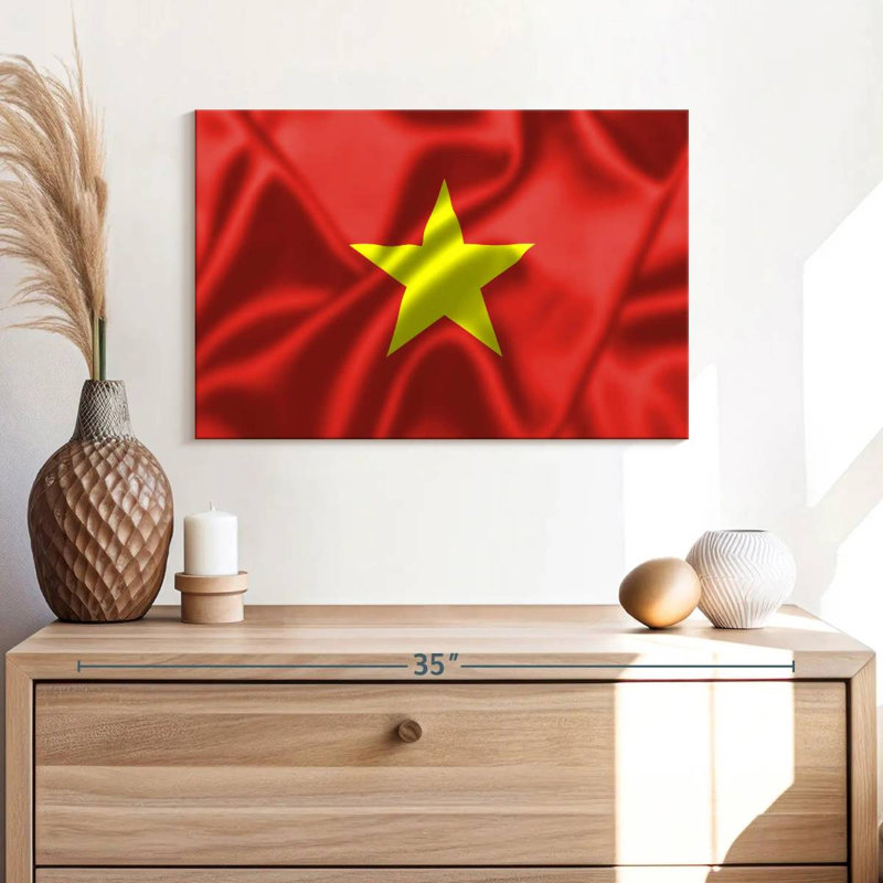 Borges Vietnam Flag, 16" H x 24" W