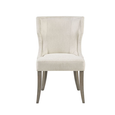 Chaise rembourrée à oreilles