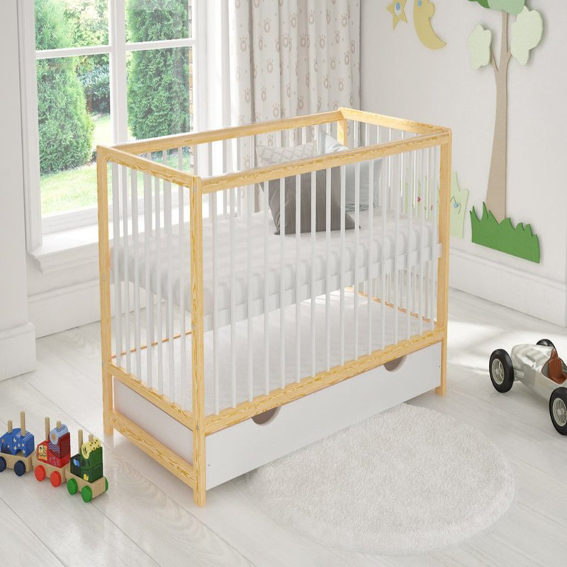 Tilomar Cot Bed, White/Pine
