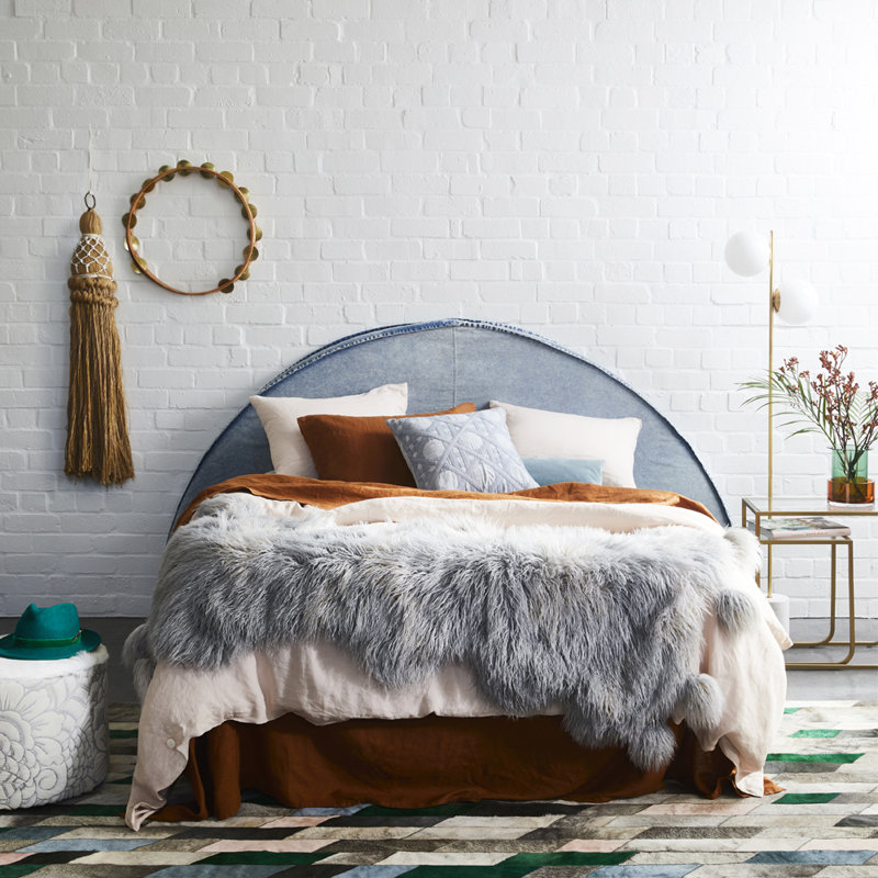 Astila Cowhide Geometric Area Rug in Green, Runner 2'7" x 6'6"