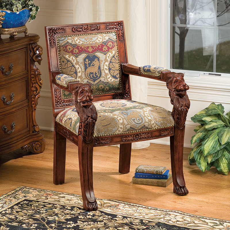 Fauteuil Beardsley Heraldic Lion
