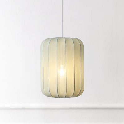Aurelia, lanterne scandinave Japandi à une lumière, 35 cm (13,75 po), en métal avec abat-jour en forme de cocon côtelé et suspension LED.