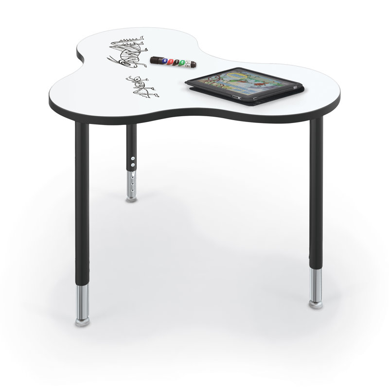 Bureau collaboratif à hauteur ajustable Hierarchie, Tableau avec plateau à feutres