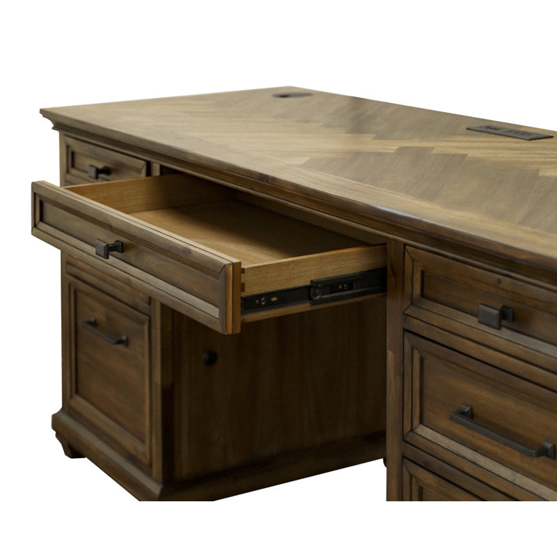 Tofino Computer Desk