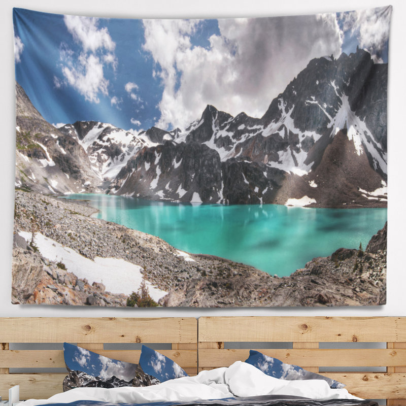 Tapisserie paysage montagnes et lac de montagne, H 50 po x l 60 po