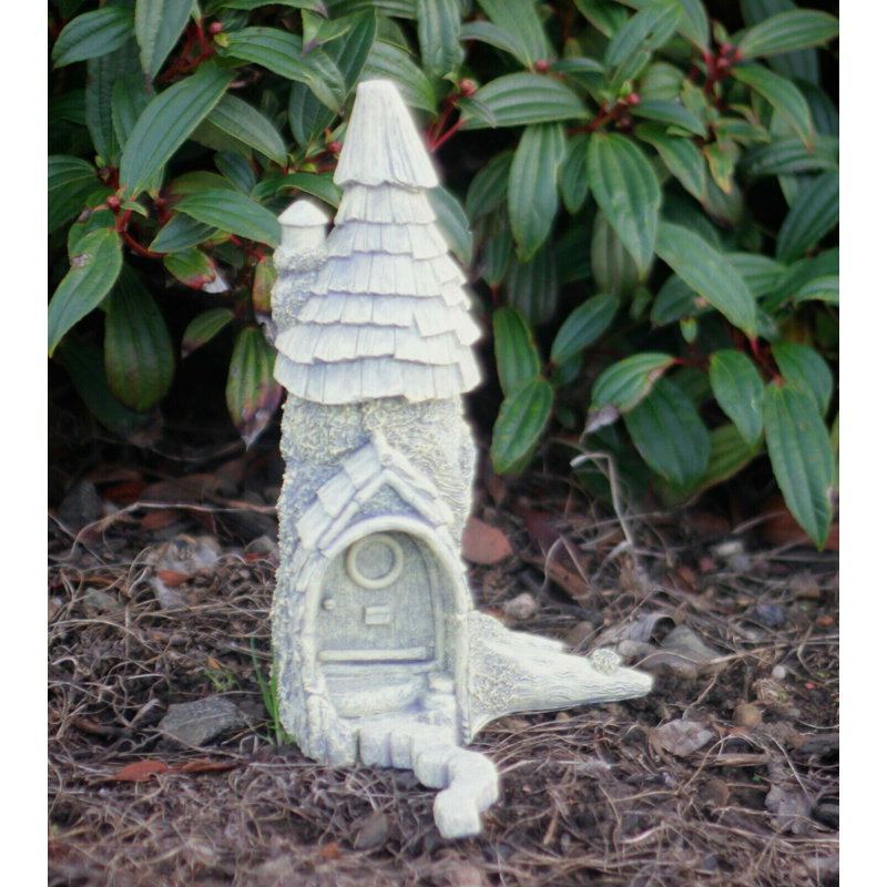 Mciver Plastic Garden Statue