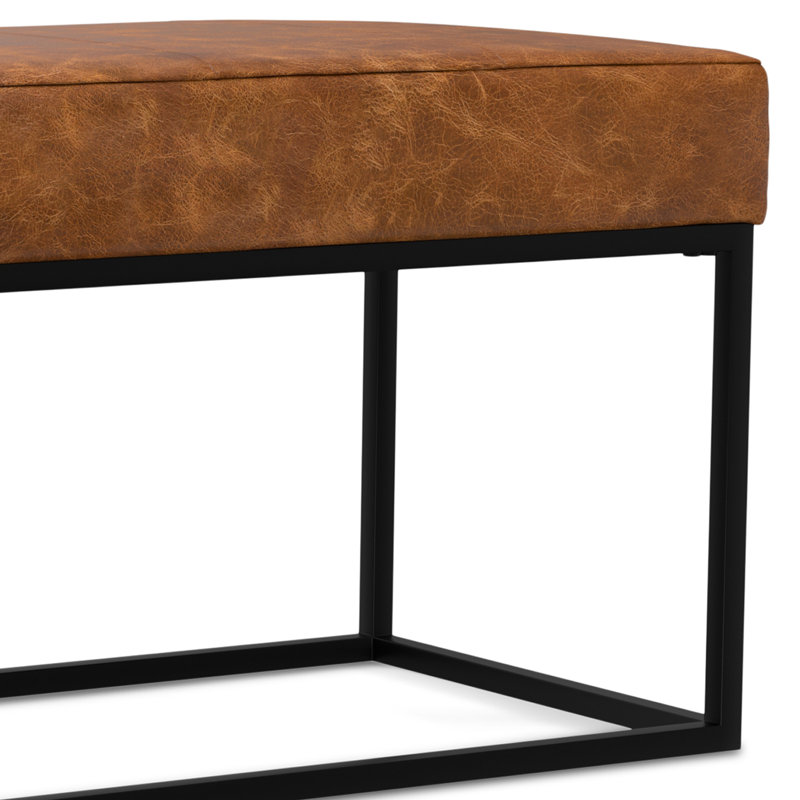 Banc de repose-pieds contemporain en cuir véritable l 56 po avec surpiqûres et base en métal Candice
