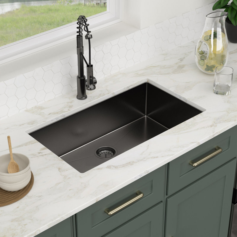 33" L x 19" W Undermount Kitchen Sink Gunmetal Black Kitchen Sink 16 Gauge Stainless Steel Sink
