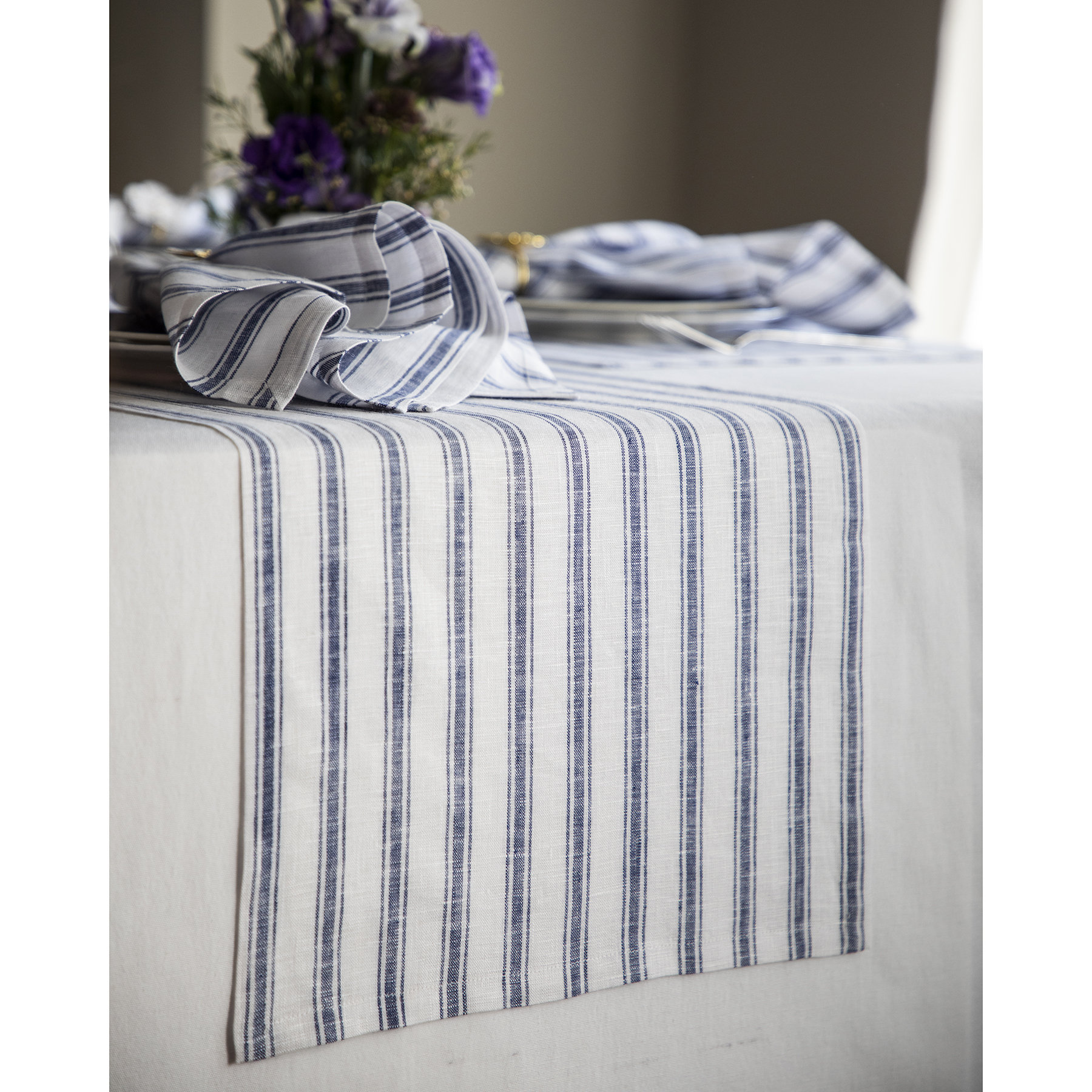 Capri Ticking Stripe - 100% Linen Placemats (Set of 4) Solino Home Color: Red and White